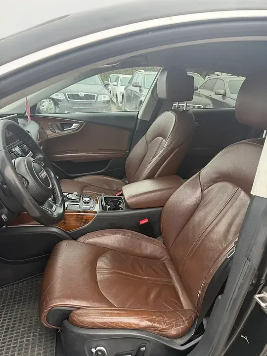 Audi A7 2011 photo 3