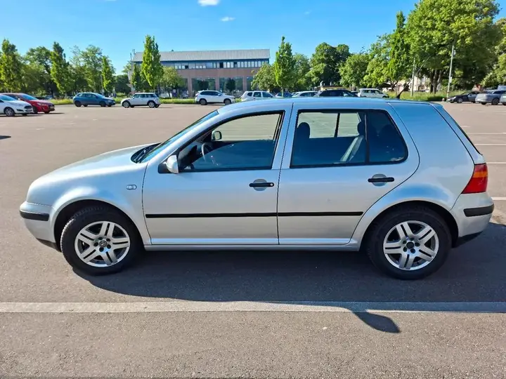 Volkswagen Golf 4