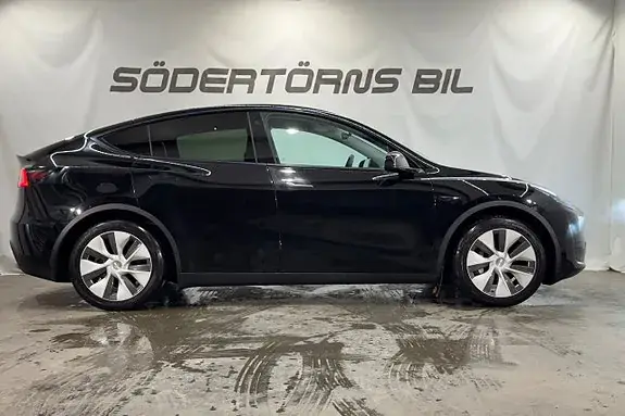 Tesla Model Y 2023 photo 5