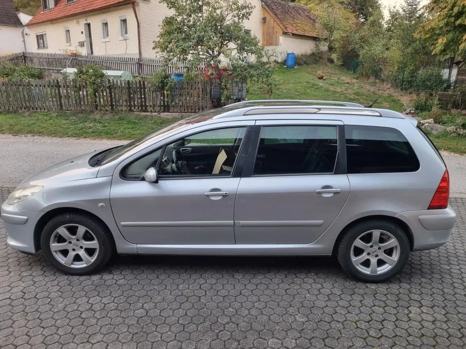 Peugeot 307