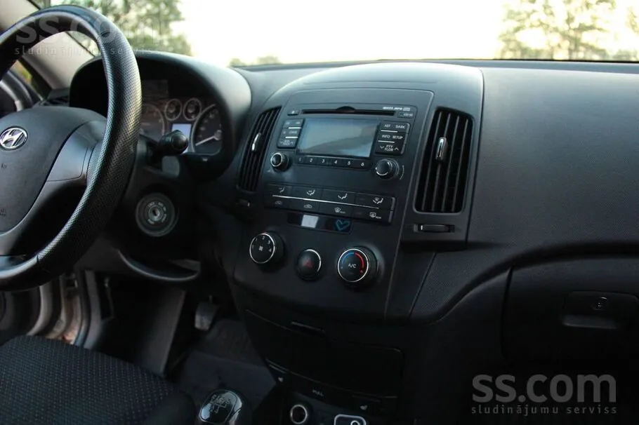 Hyundai I30 2010 photo 5