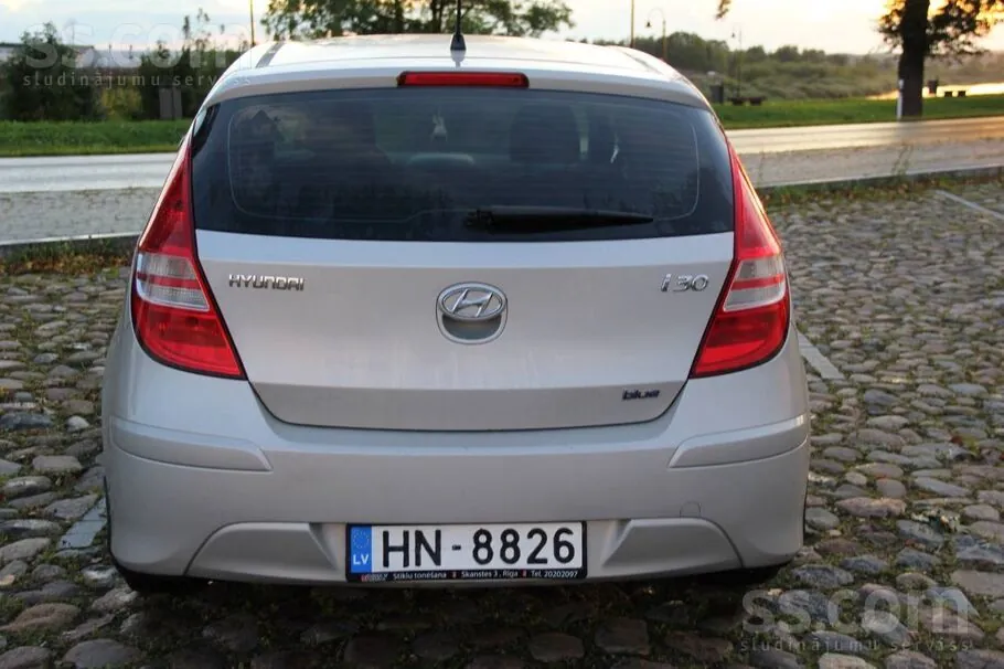 Hyundai I30 2010 photo 3