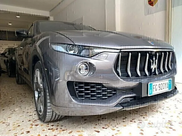 Maserati Levante 2017 photo 4