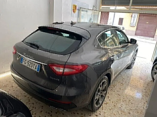Maserati Levante 2017 photo 3
