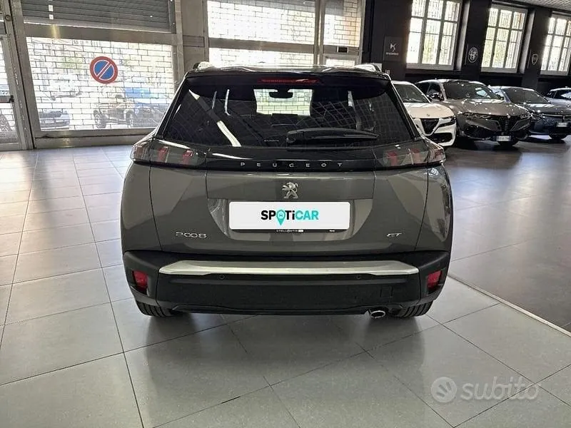 Peugeot 2008 2023 photo 4