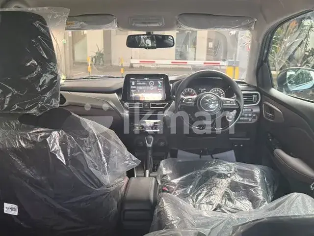 Suzuki Fronx 2026 photo 3
