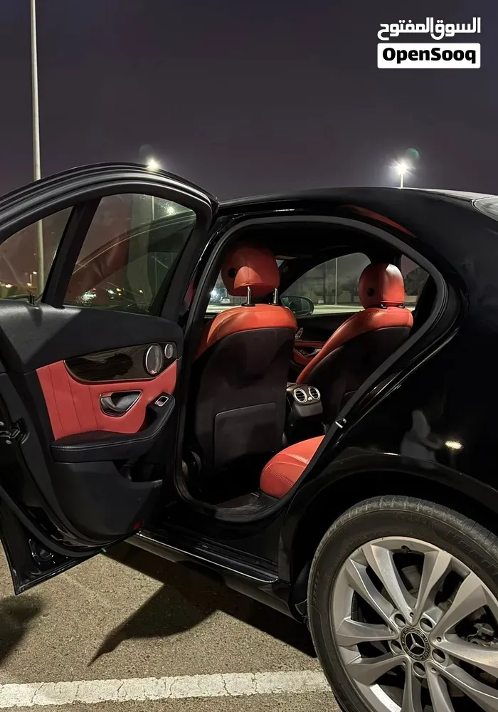 Mercedes-Benz C-Class 2019 photo 2
