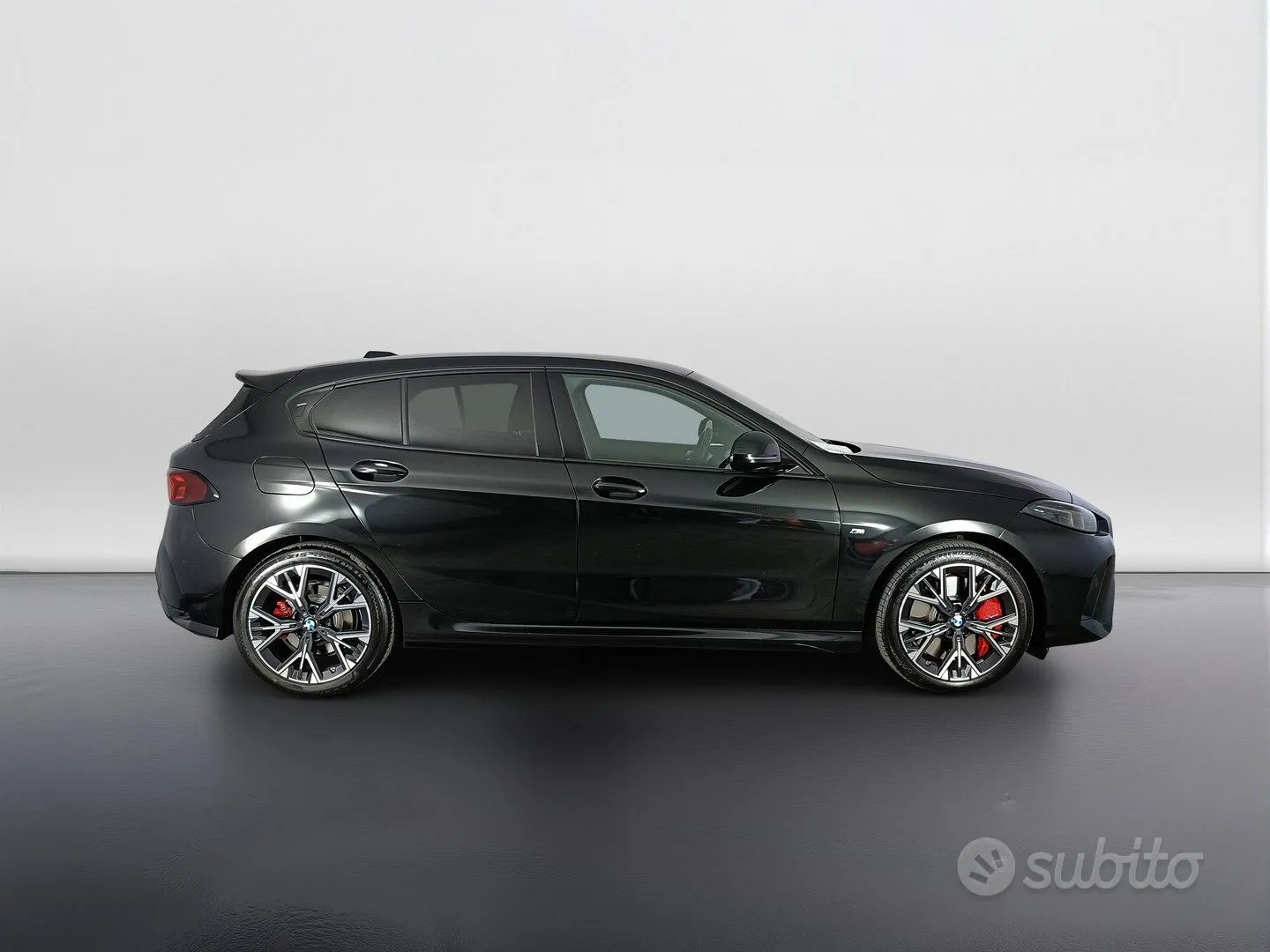 BMW 1 Series 2025 photo 3