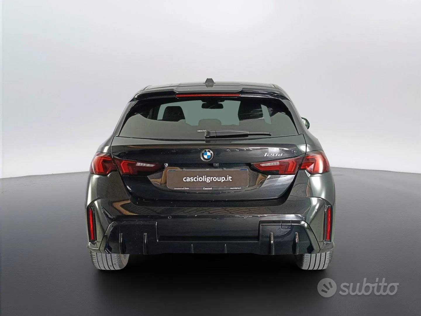 BMW 1 Series 2025 photo 4