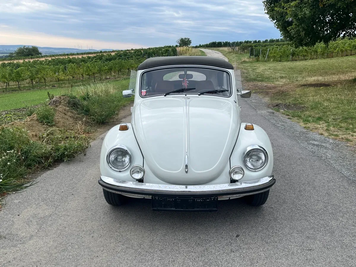 Volkswagen Käfer 1972 photo 2