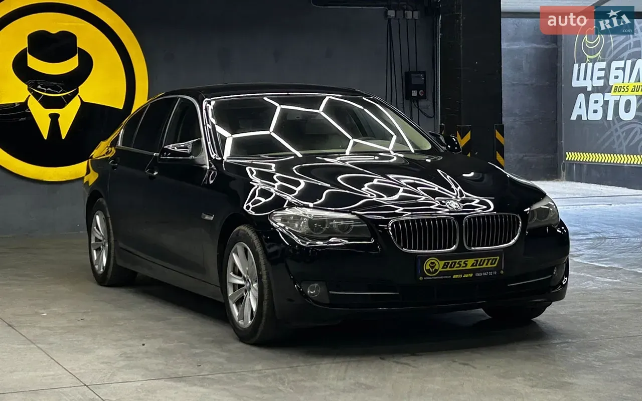 BMW 5 Series 2011 photo 3