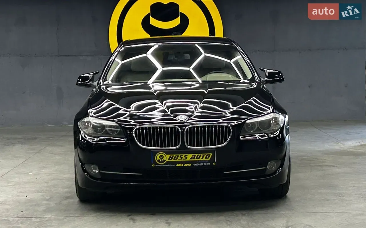 BMW 5 Series 2011 photo 4