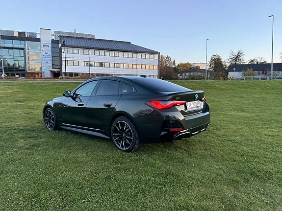 BMW I4 2024 photo 4