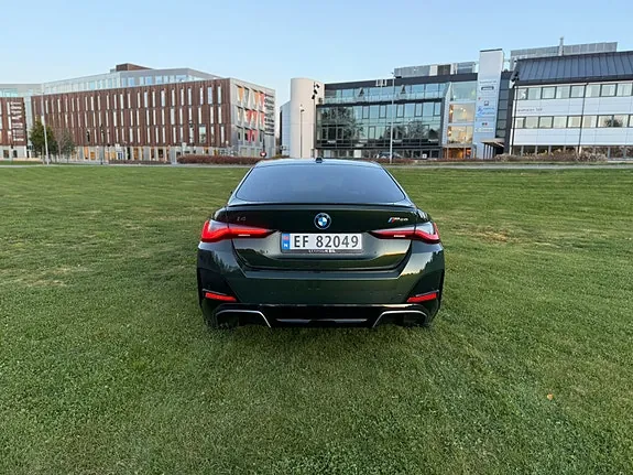 BMW I4 2024 photo 5