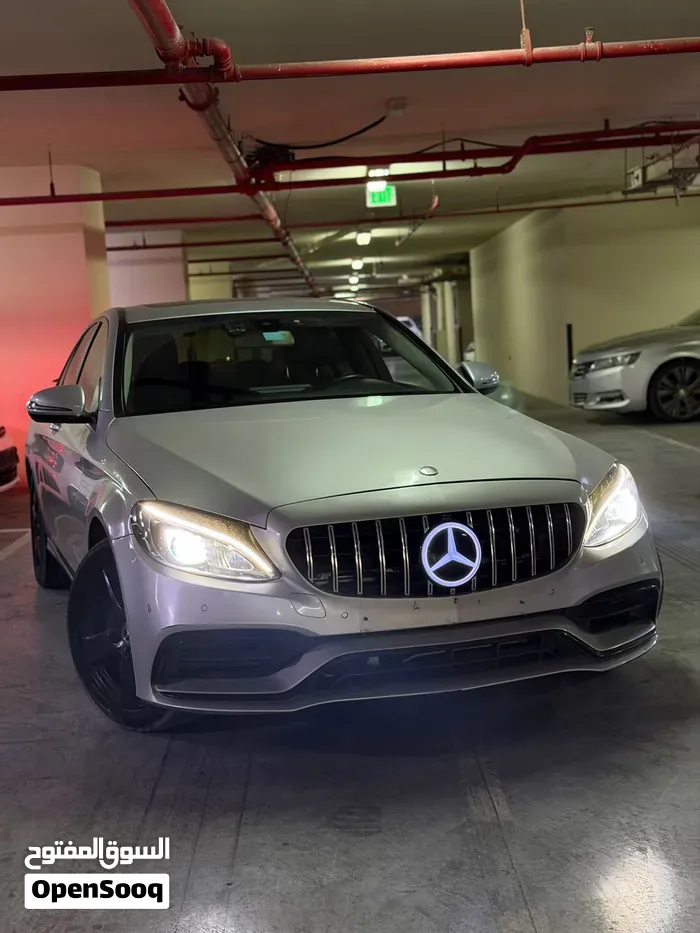 Mercedes-Benz C200 2018 photo 5