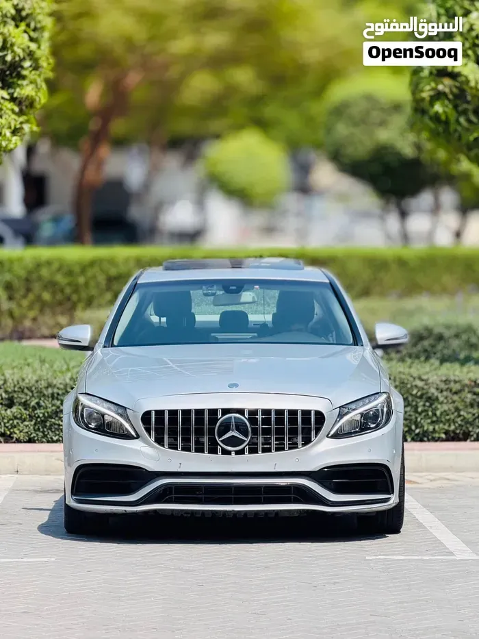 Mercedes-Benz C200