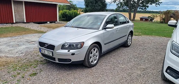 Volvo S40