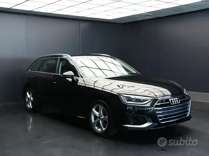 Audi A4 Avant 2023 photo 3