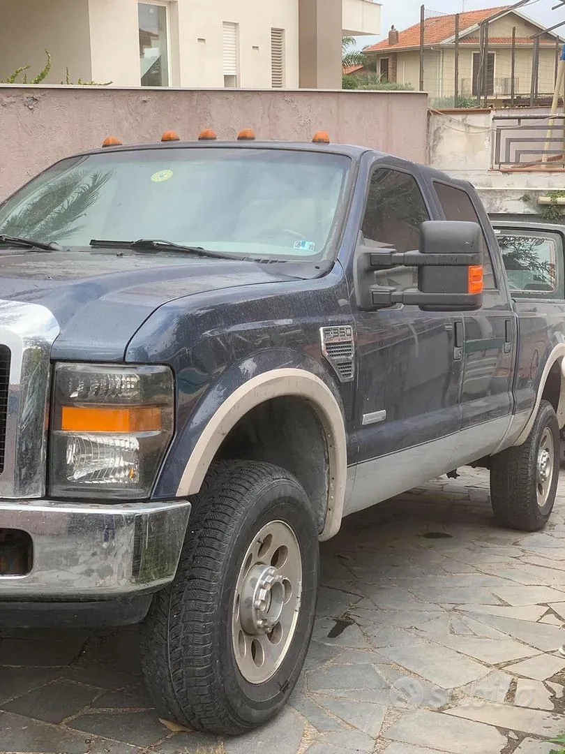 Ford F350 2009 photo 2
