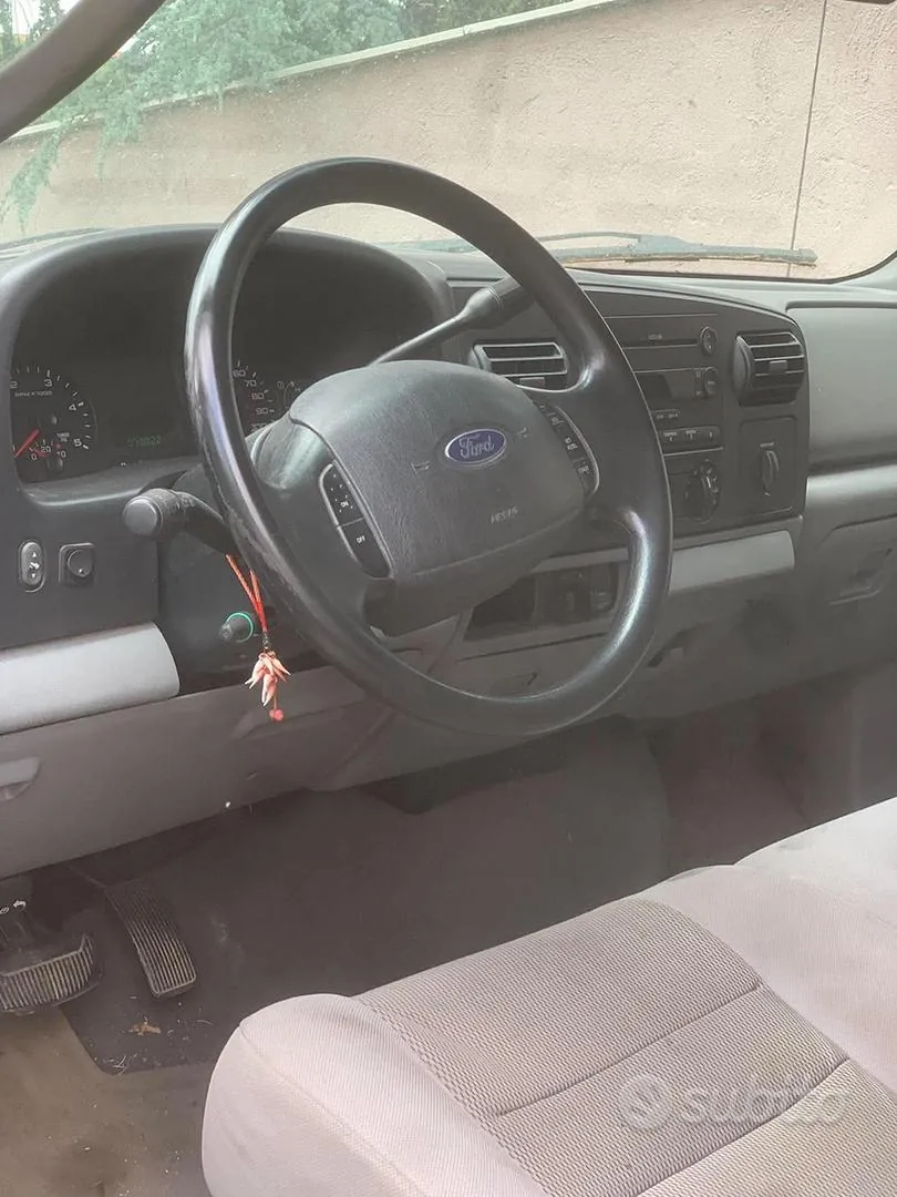 Ford F350 2009 photo 5