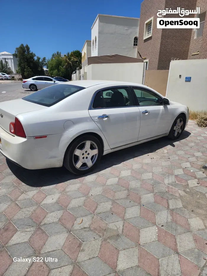 Chevrolet Malibu 2011 photo 3