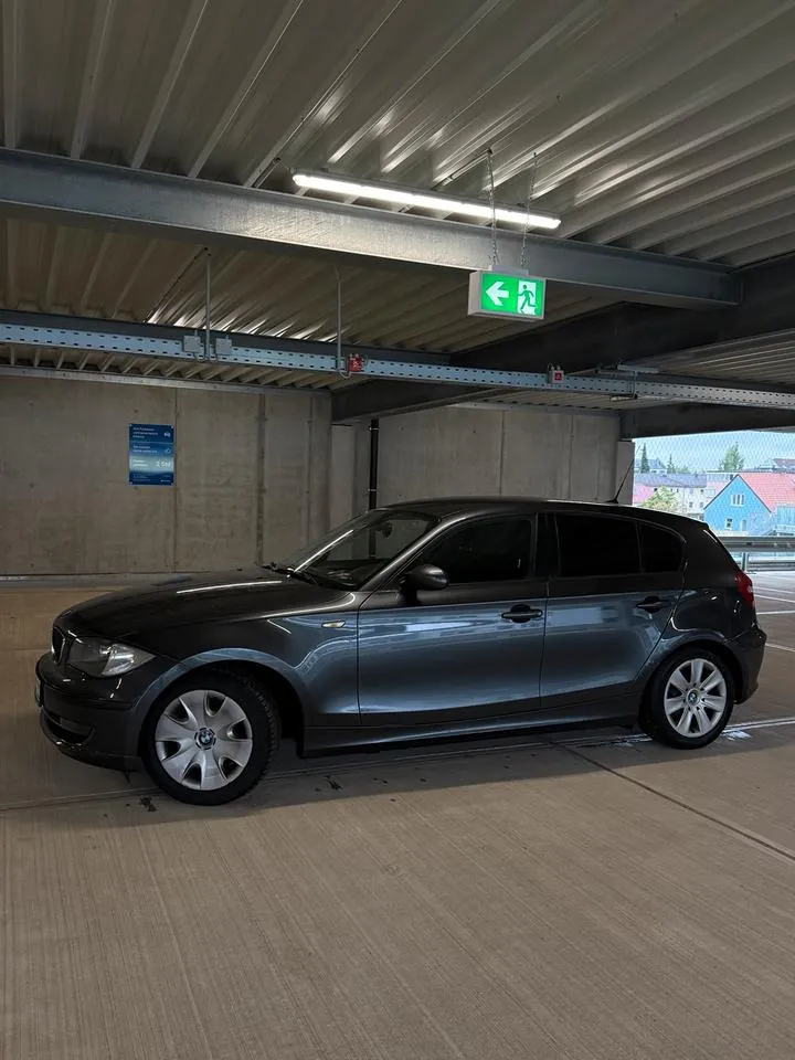 BMW 116I E87