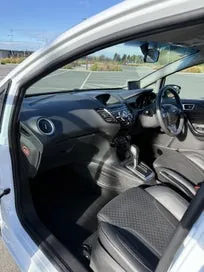 Ford Fiesta 2015 photo 5