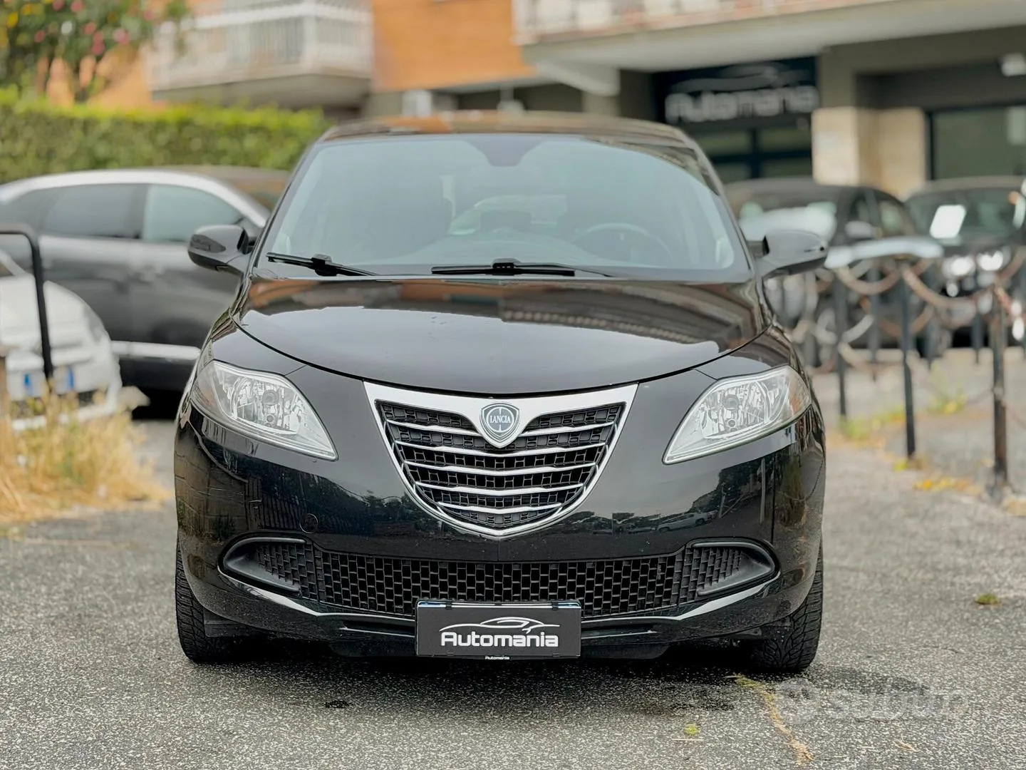 Lancia Ypsilon 2012 photo 2
