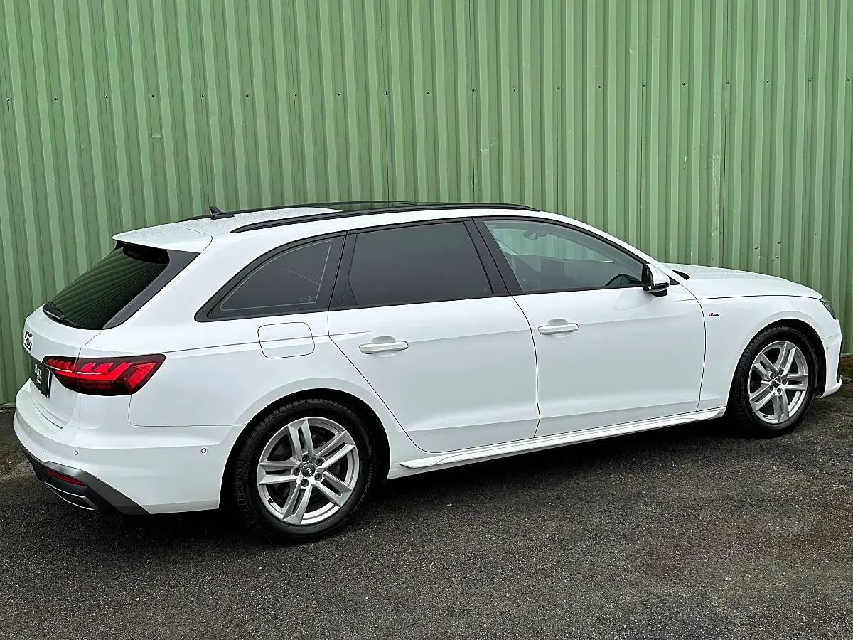 Audi A4 2020 photo 3