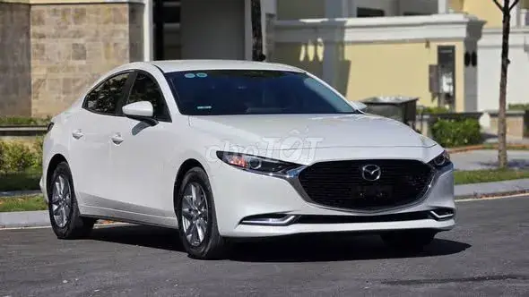 Mazda 3 2024 photo 2