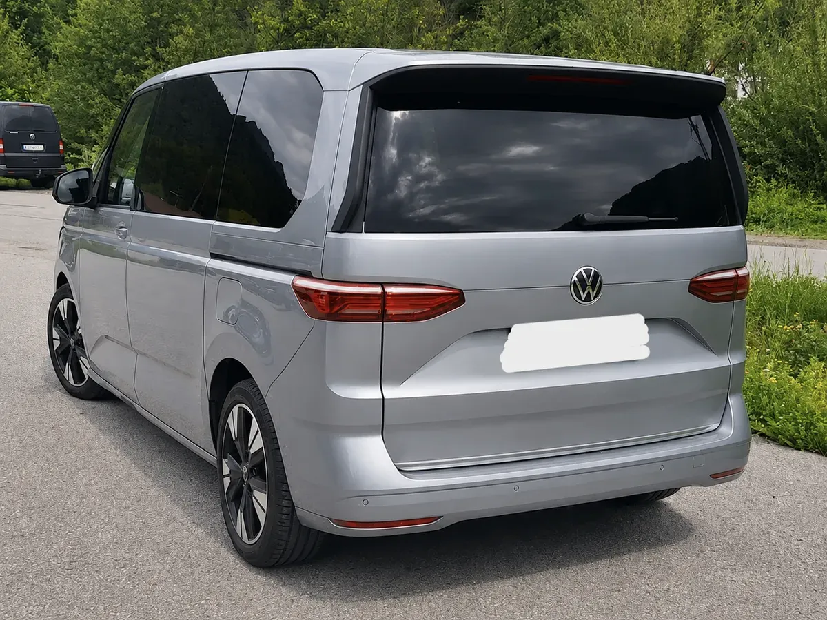 Volkswagen Multivan 2022 photo 3