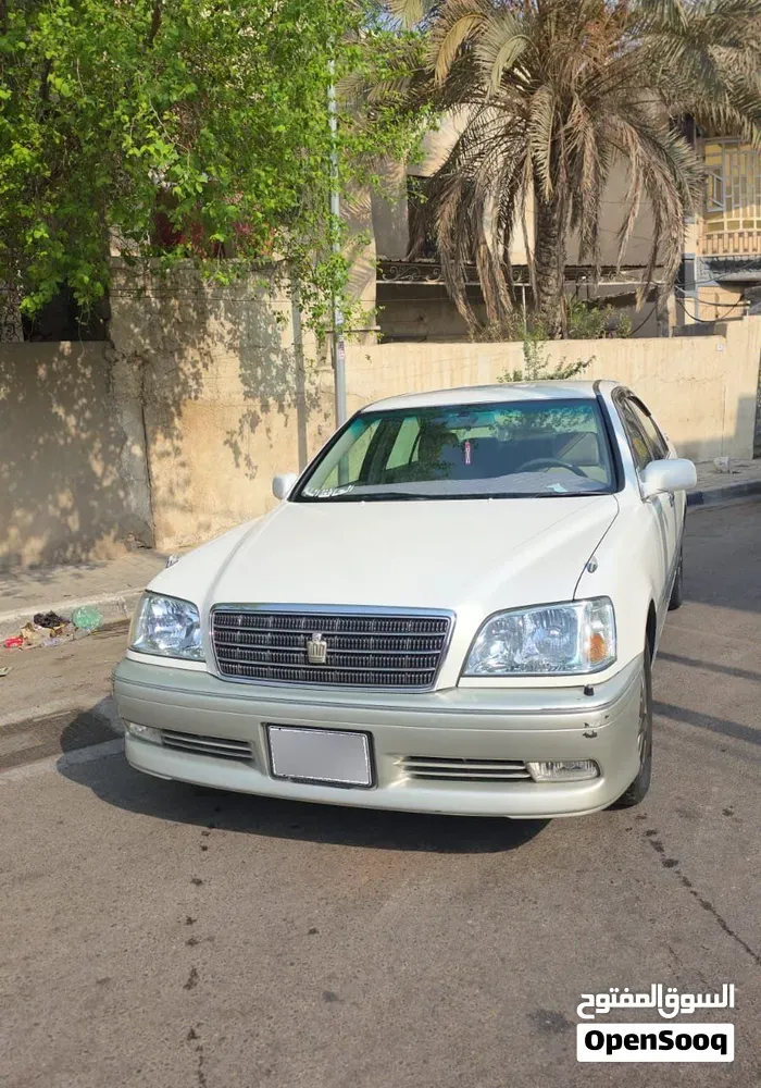 Toyota Crown 2002 photo 5