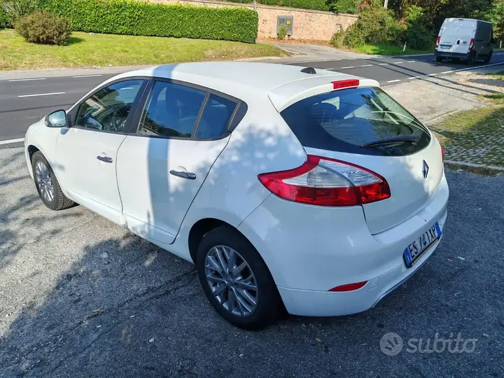 Renault Megane 2014 photo 4