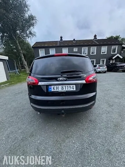 Ford S-Max 2012 photo 5