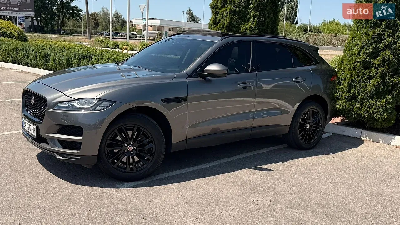 Jaguar F-Pace 2017 photo 4