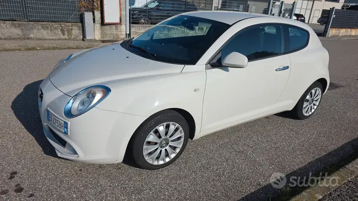 Alfa Romeo Mito 2010 photo 4