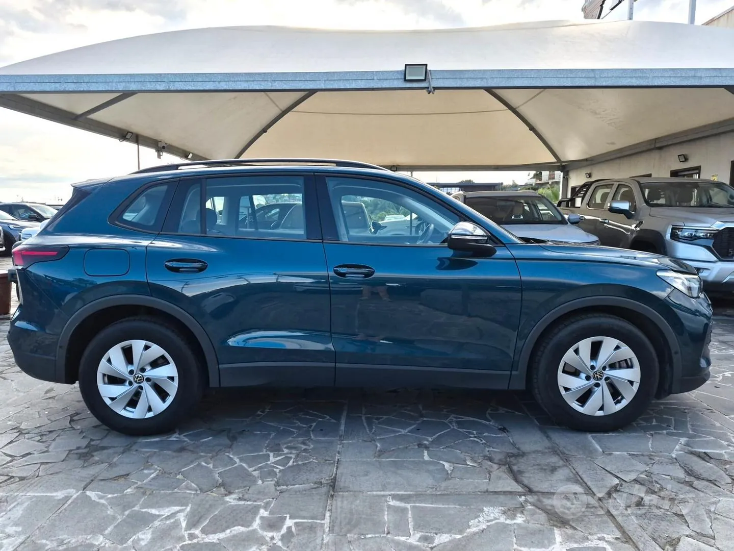 Volkswagen Tiguan 2025 photo 4