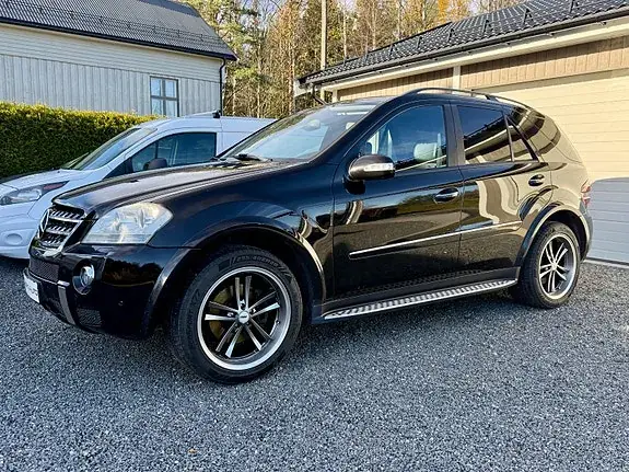 Mercedes-Benz Ml 320 2005 photo 2