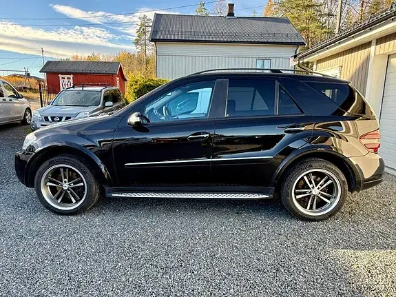 Mercedes-Benz Ml 320 2005 photo 3