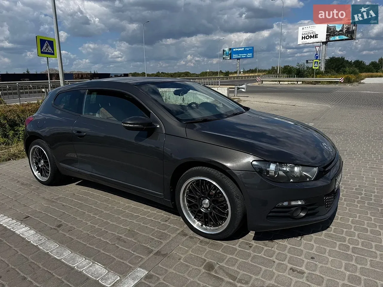 Volkswagen Scirocco 2010 photo 3