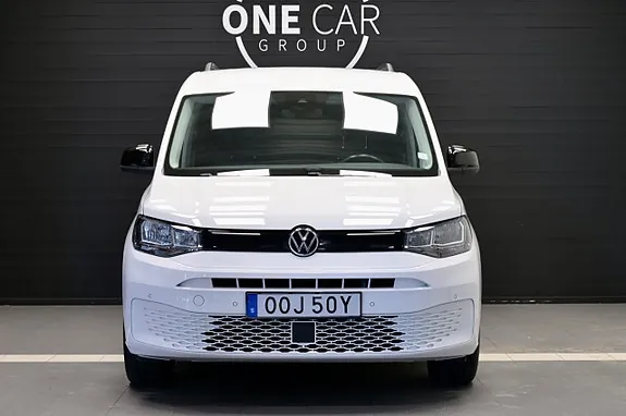 Volkswagen Caddy Maxi 2023 photo 2