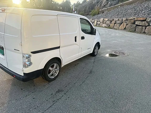 Nissan E-Nv200 2014 photo 4