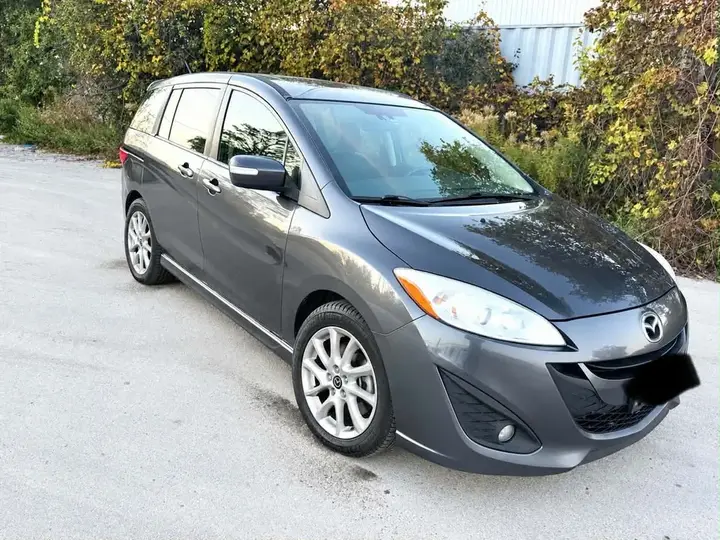 Mazda Mazda 5 2017 photo 2