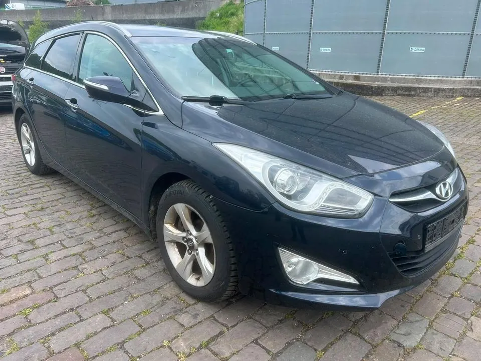 Hyundai I40