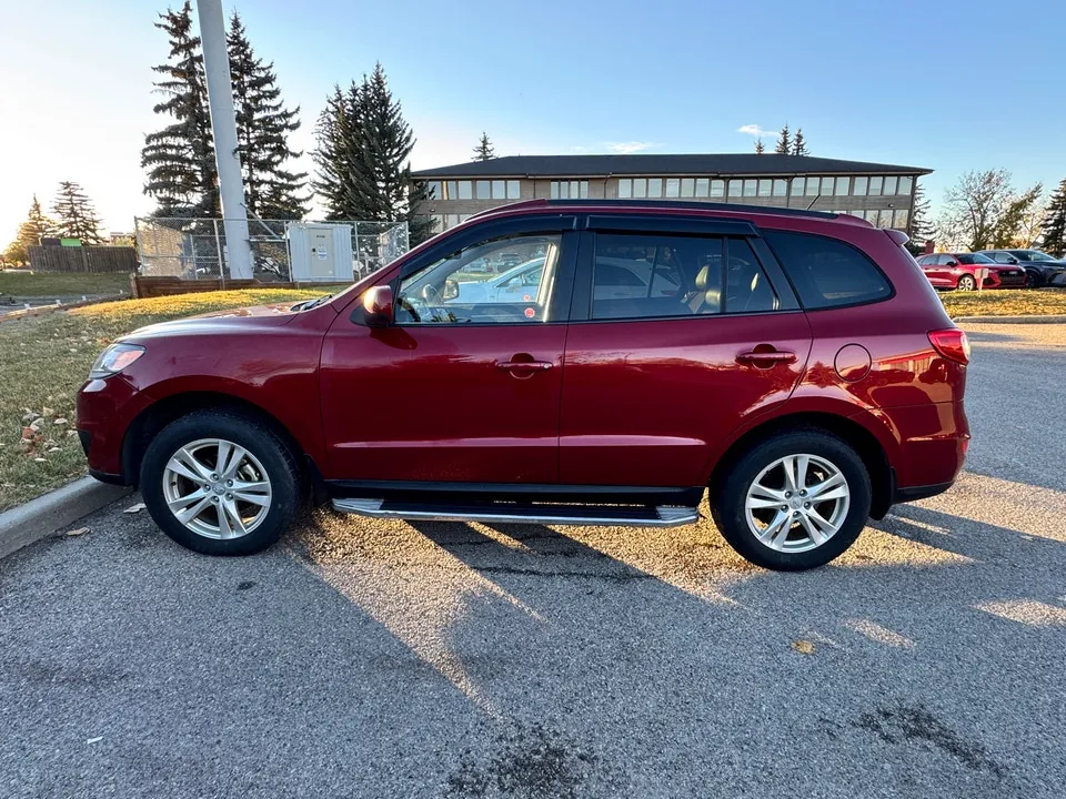 Hyundai Santa Fe 2012 photo 4