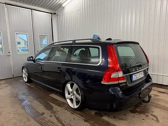 Volvo V70 2016 photo 3
