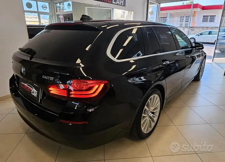 BMW 5 Series 2016 photo 2