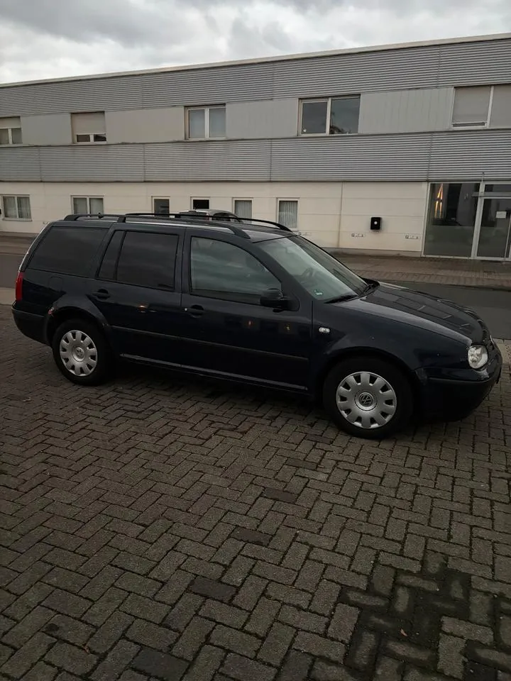 Volkswagen Golf 4