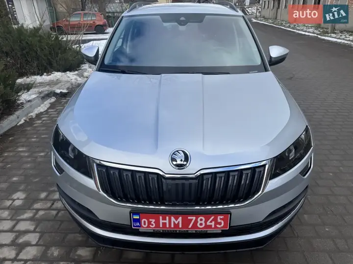 Skoda Karoq 2021 photo 2