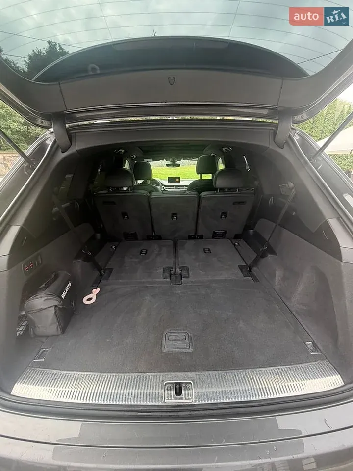 Audi Q7 2018 photo 4